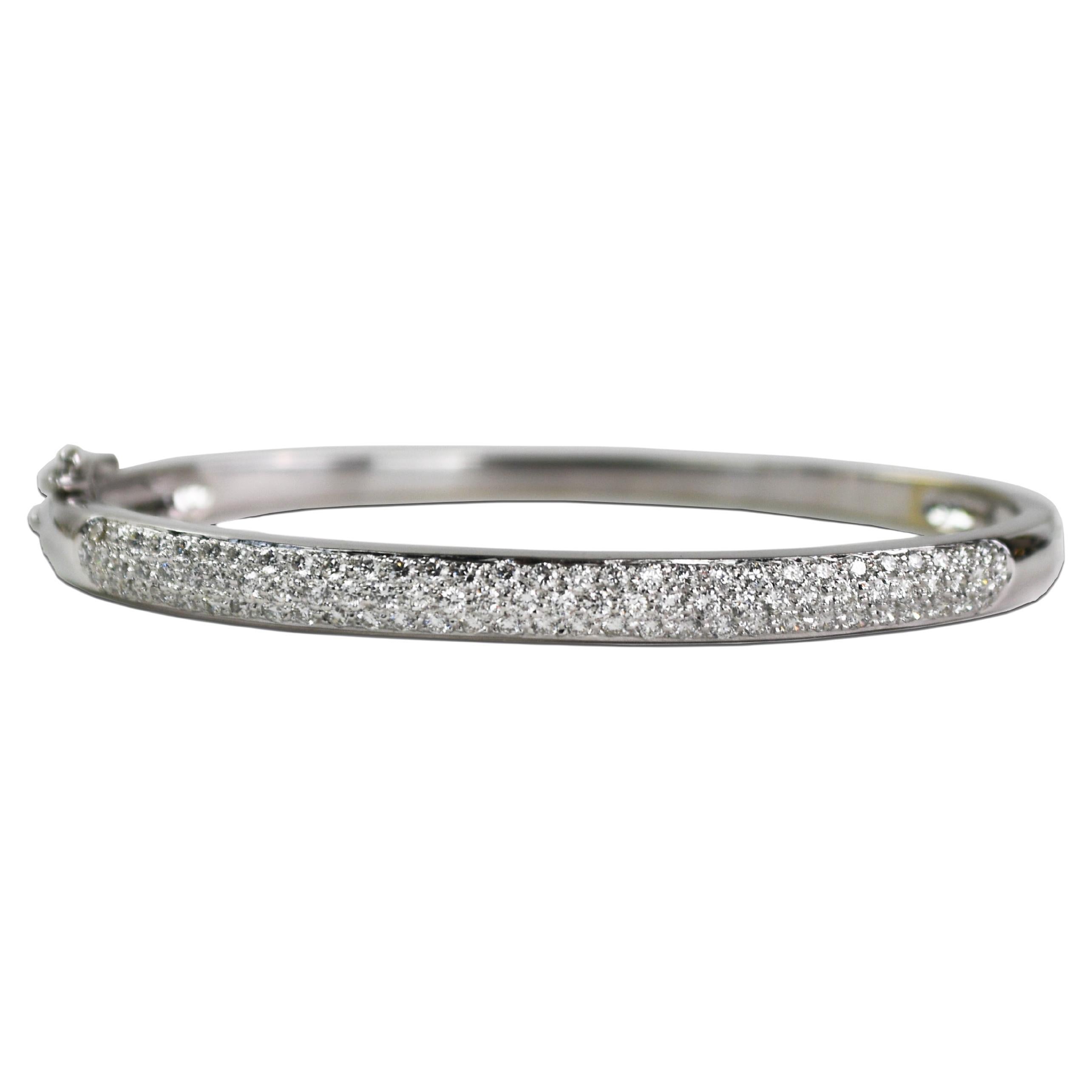 14K White Gold Diamond Bangle Bracelet 1.00ct