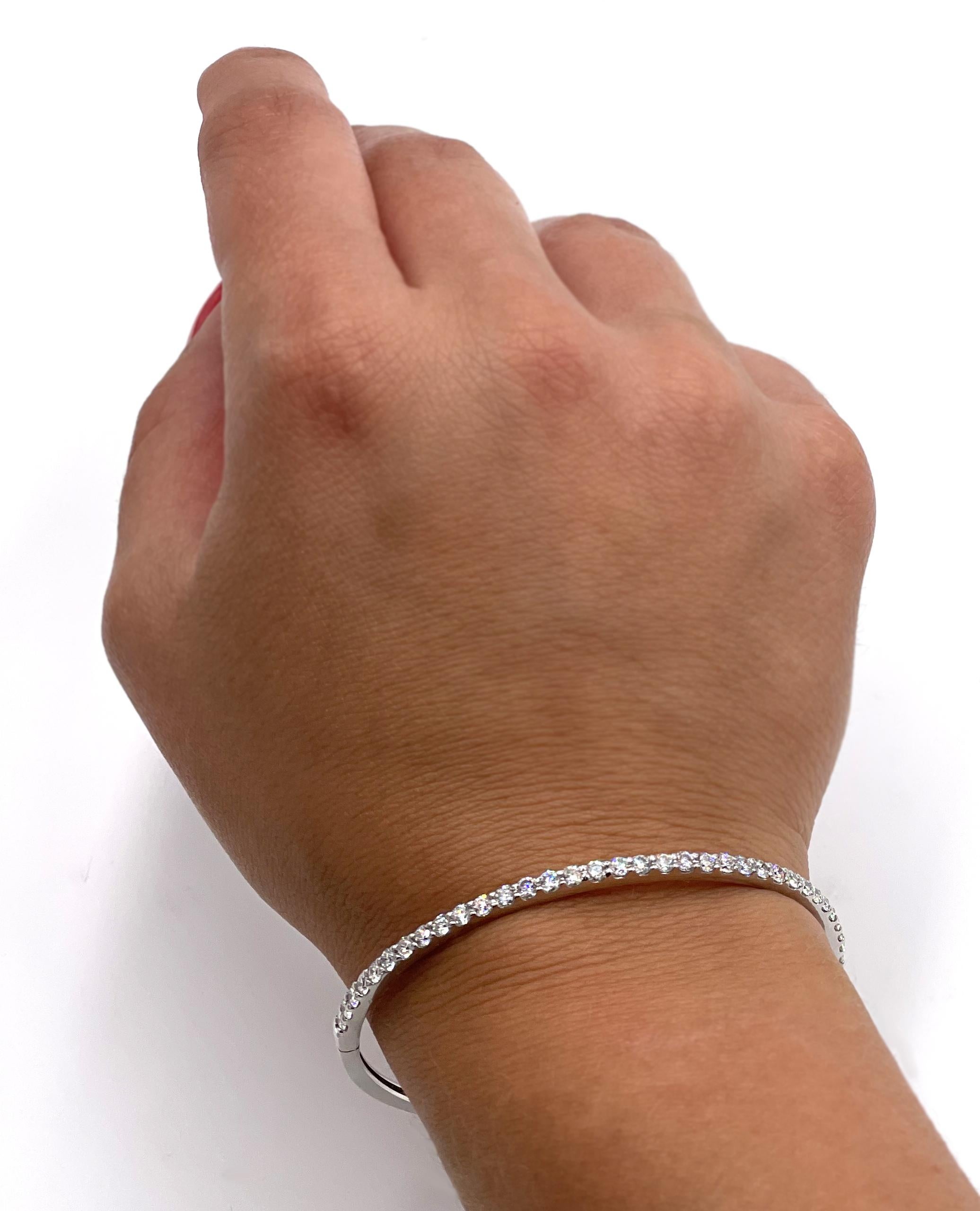 Contemporary 14K White Gold Diamond Bangle Bracelet - 1.75 Carats For Sale
