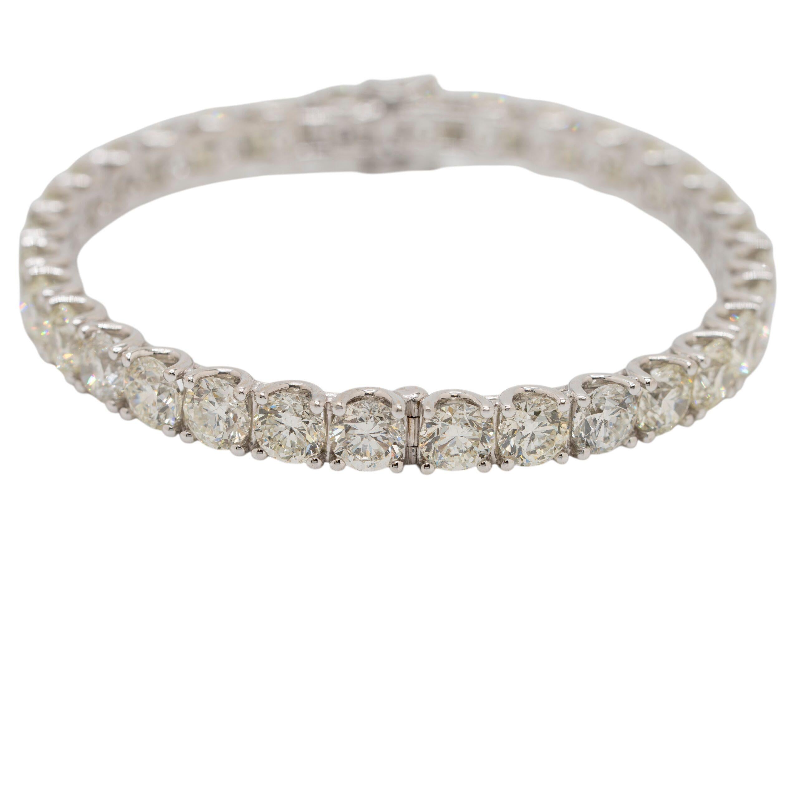 Bracciale con diamanti in oro bianco 14k in vendita 1