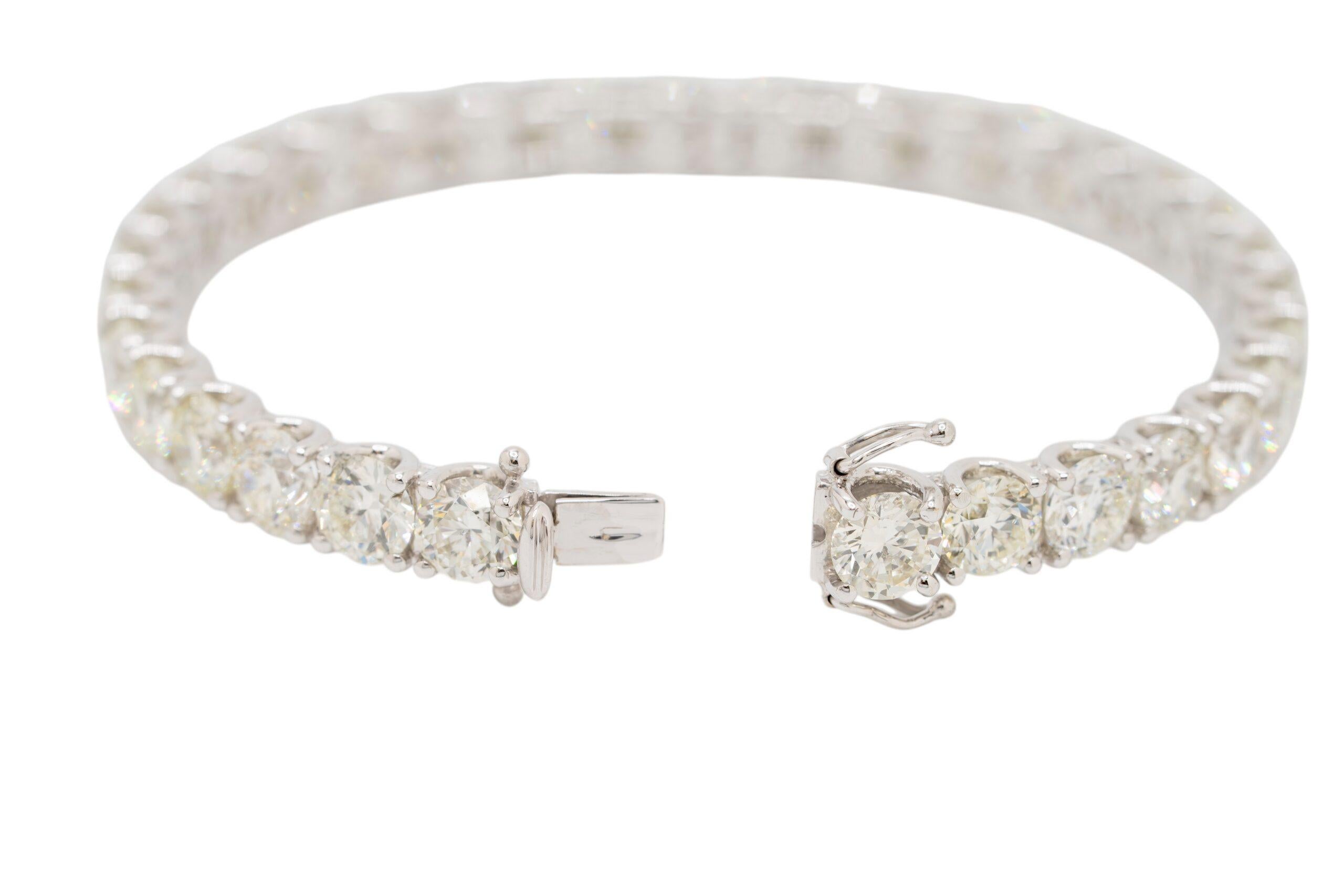 Bracciale con diamanti in oro bianco 14k in vendita 2