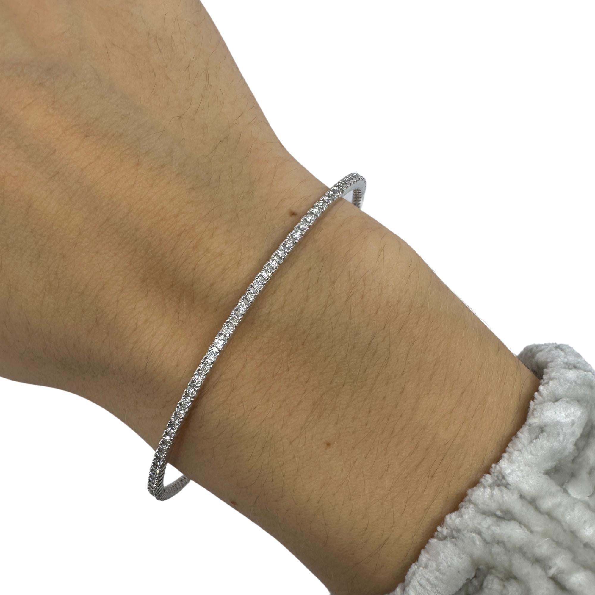 Pulsera de diamantes de oro blanco de 14 quilates en venta 1