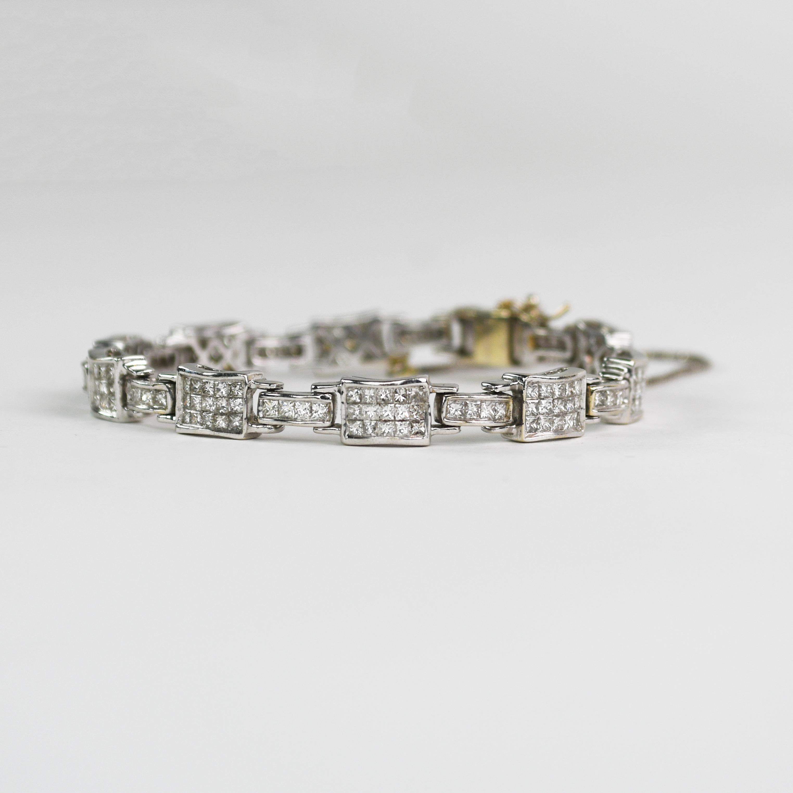 14K White Gold Diamond Bracelet 5.5ct In Excellent Condition For Sale In Laguna Beach, CA