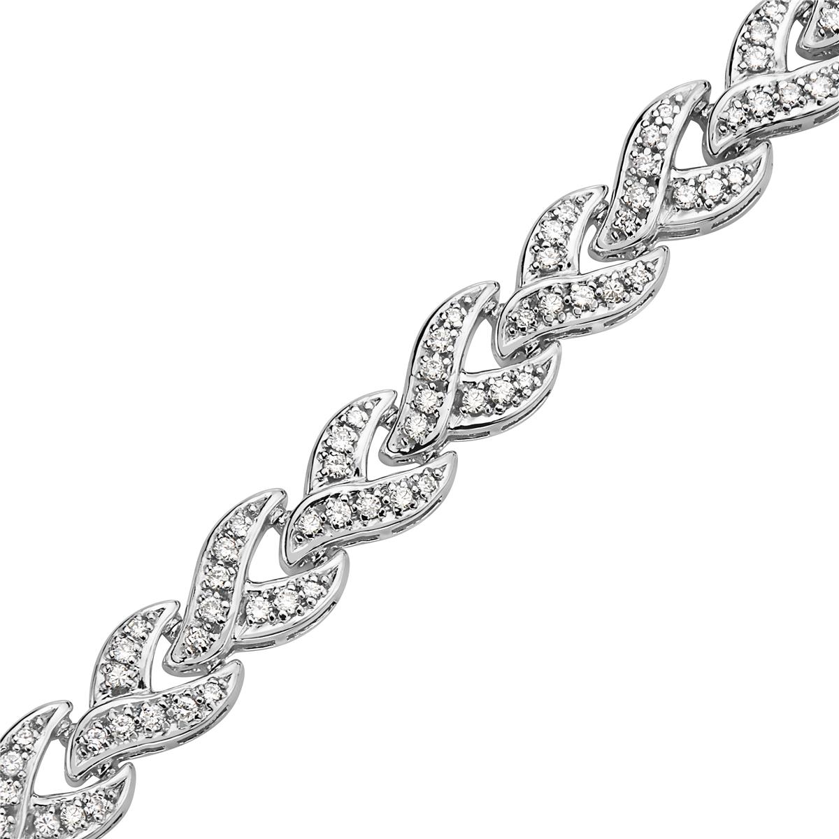 This bracelet features 2.68 carats of diamonds set in 14K white gold. 7 inch length. 26.5 grams total weight.

Resizeable upon request.

Viewings available in our NYC showroom by appointment.