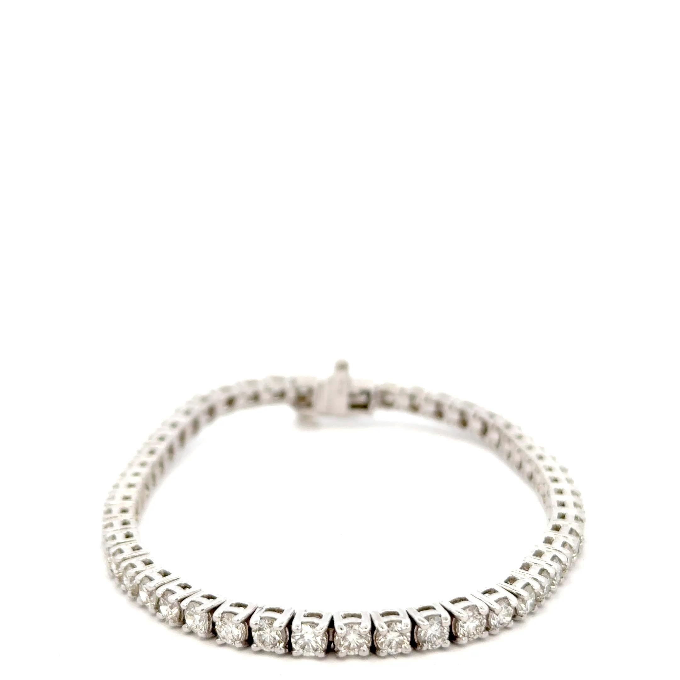 Round Cut White Gold Diamond Bracelet For Sale