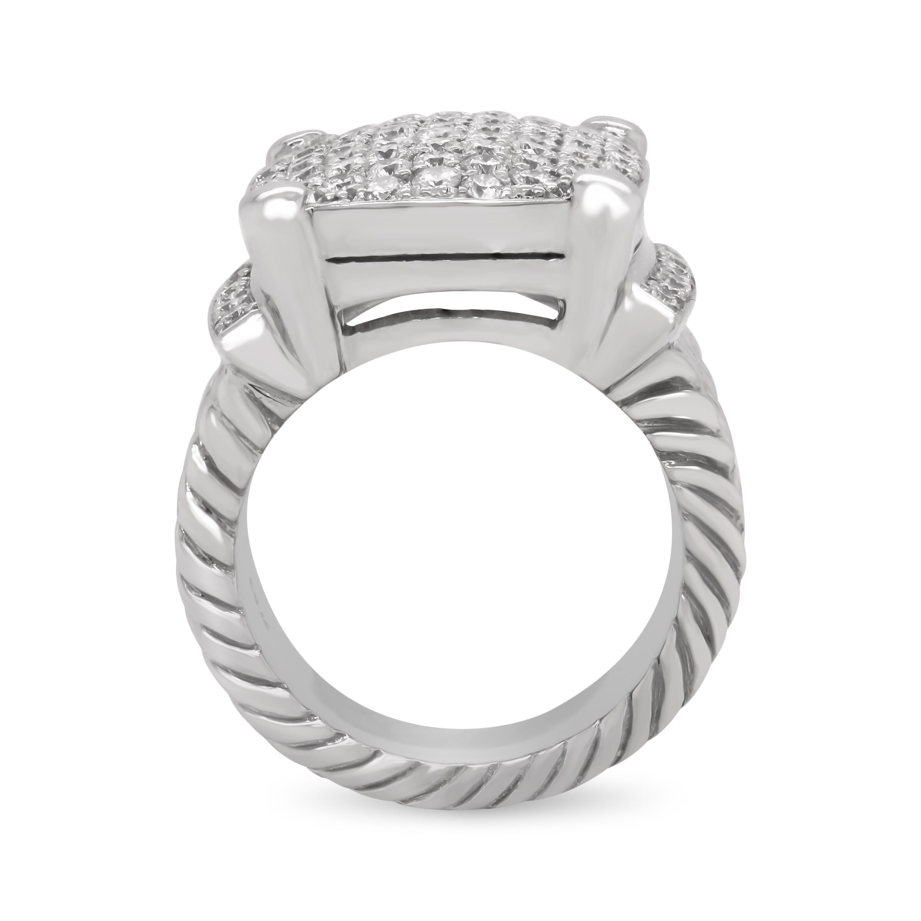 14K White Gold Diamond Cable Link Wide Band Large Unisex Ring

This unique ring features a cable link, five row band with diamonds pavé set in the center.

2.50 carat diamonds total weight. G-H color, VS-SI clarity.

Ring face is 0.83 inch in width.