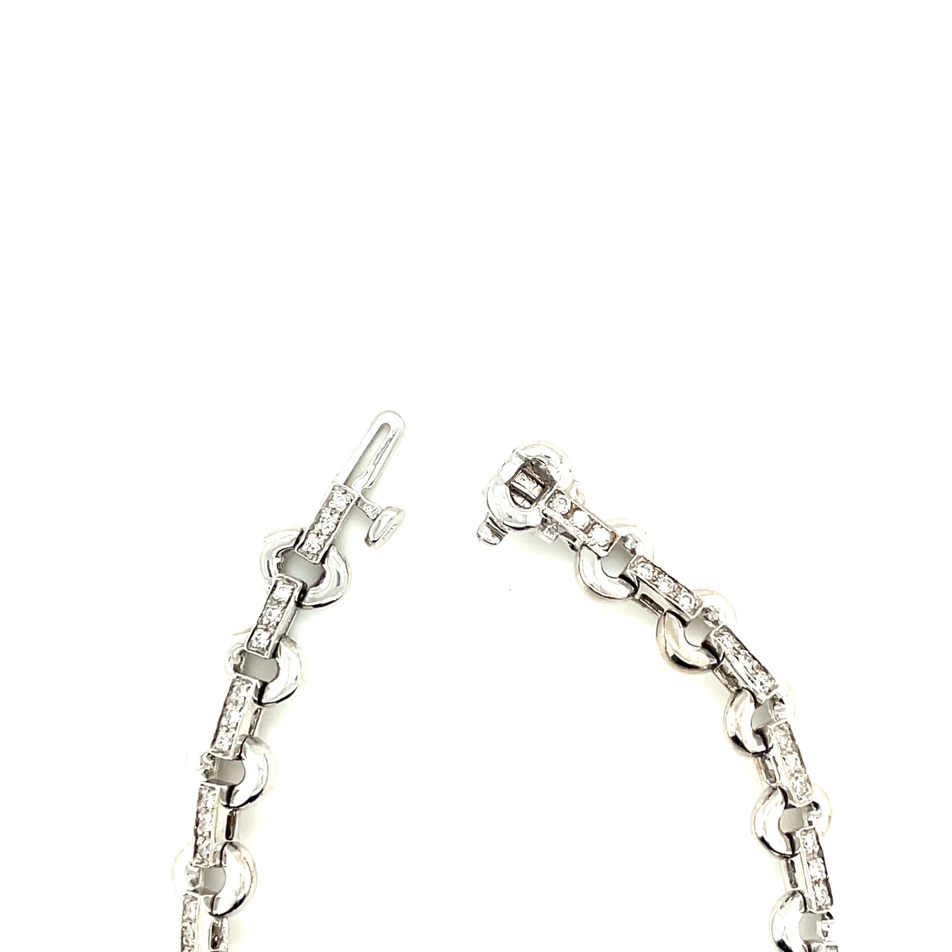 14K White Gold Diamond Chain Bracelet In Good Condition For Sale In New York, NY