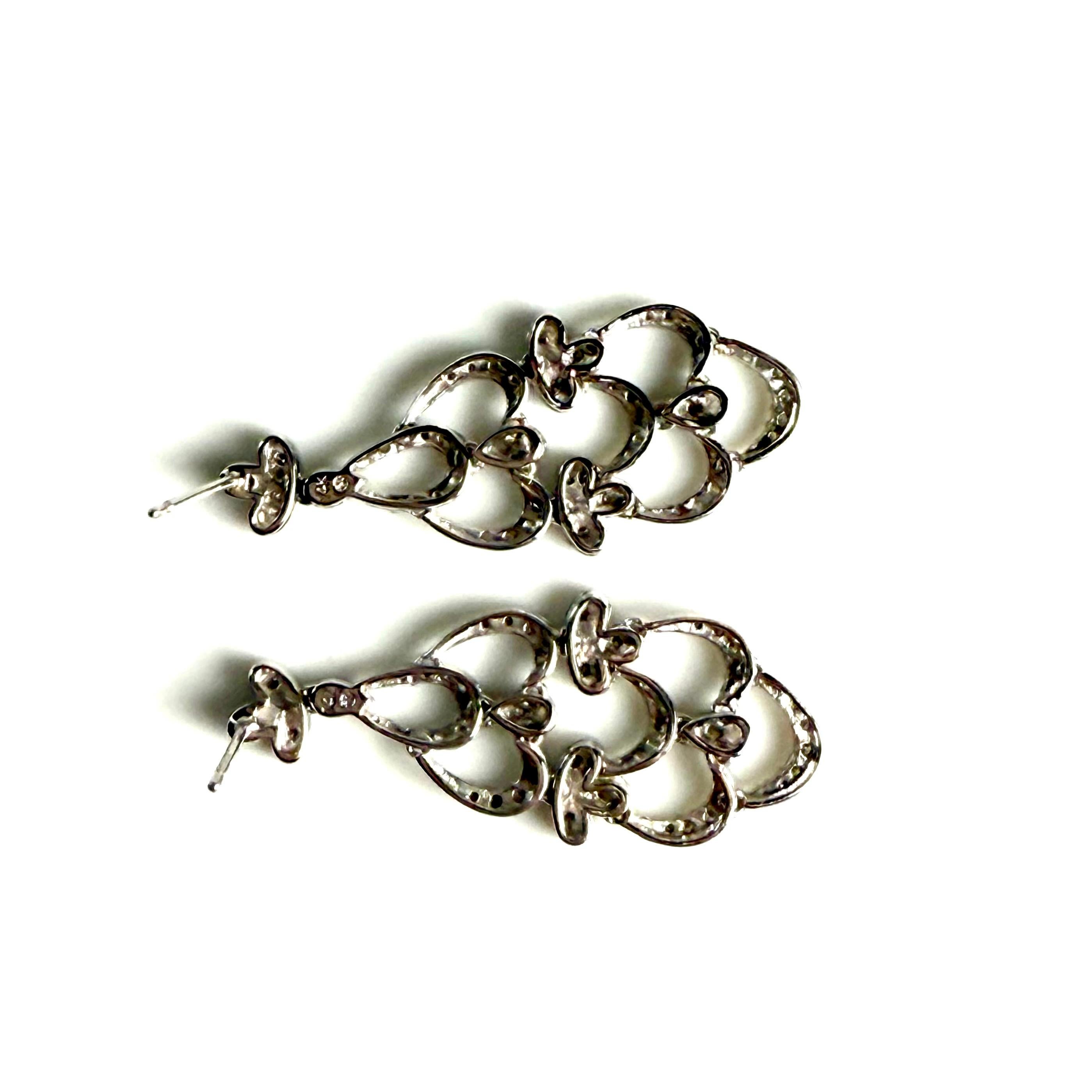 Modern 14K White Gold Diamond Chandelier Earrings 1.12 Carats