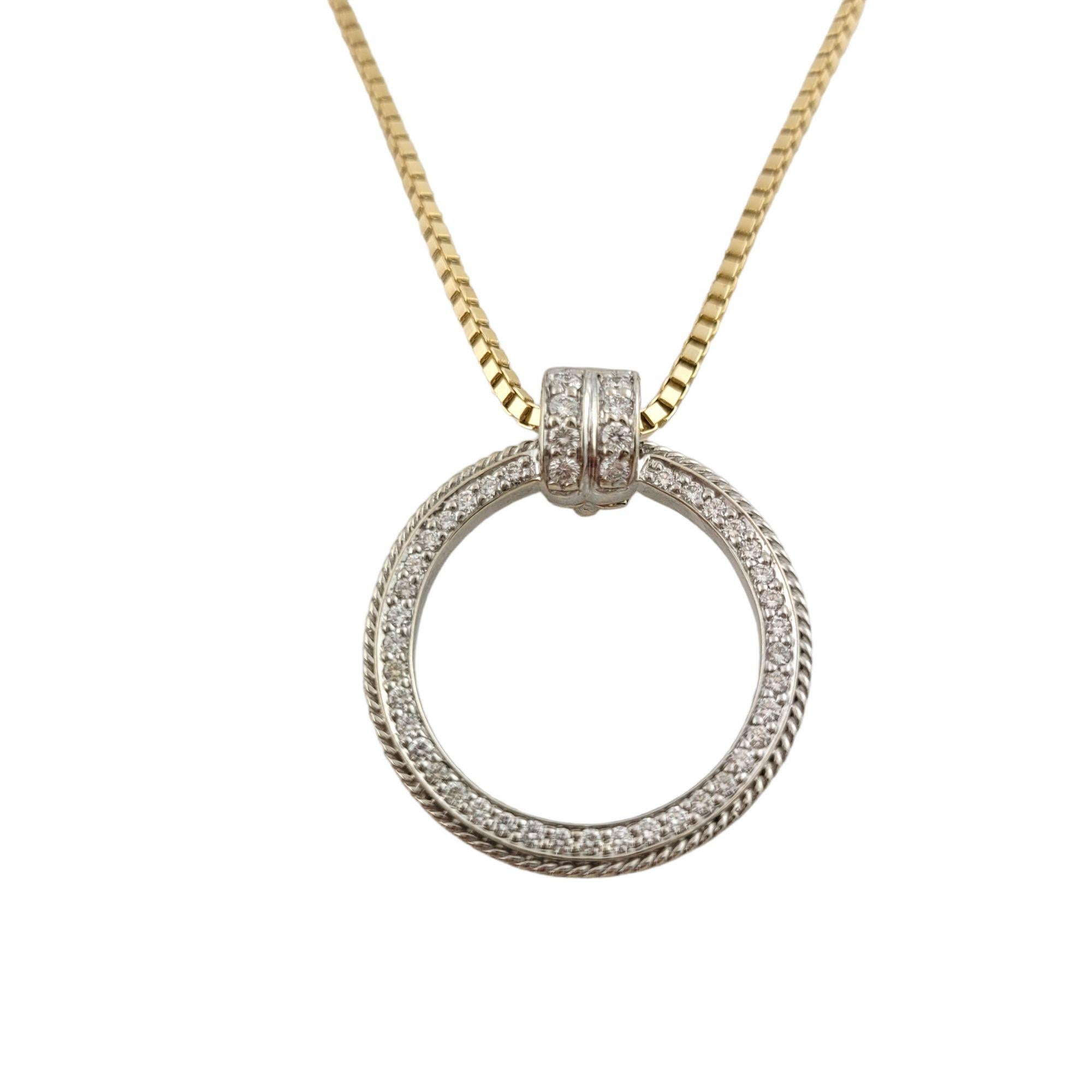 Round Cut 14k White Gold Diamond Circle Pendant Necklace For Sale
