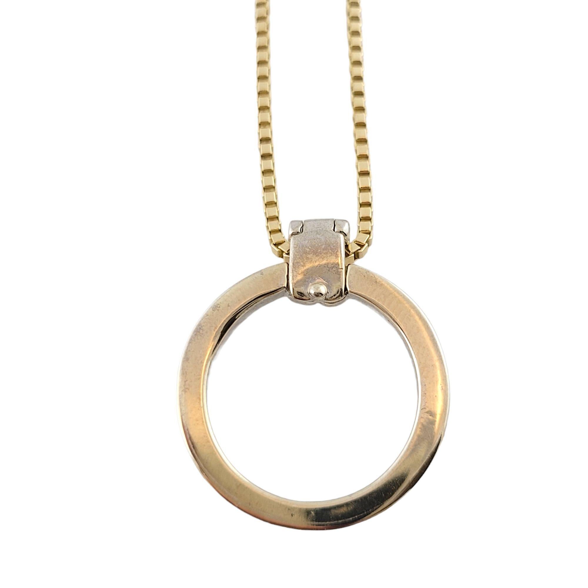 Women's 14k White Gold Diamond Circle Pendant Necklace For Sale