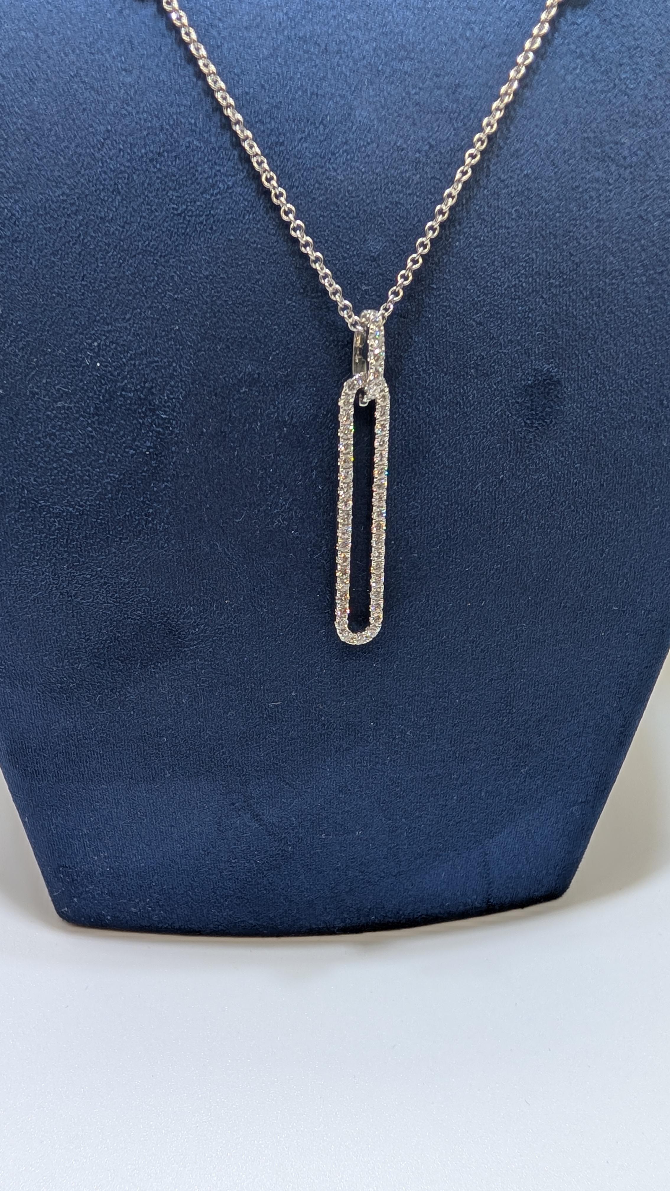 Donna Collana a goccia con diamanti in oro bianco 14k in vendita