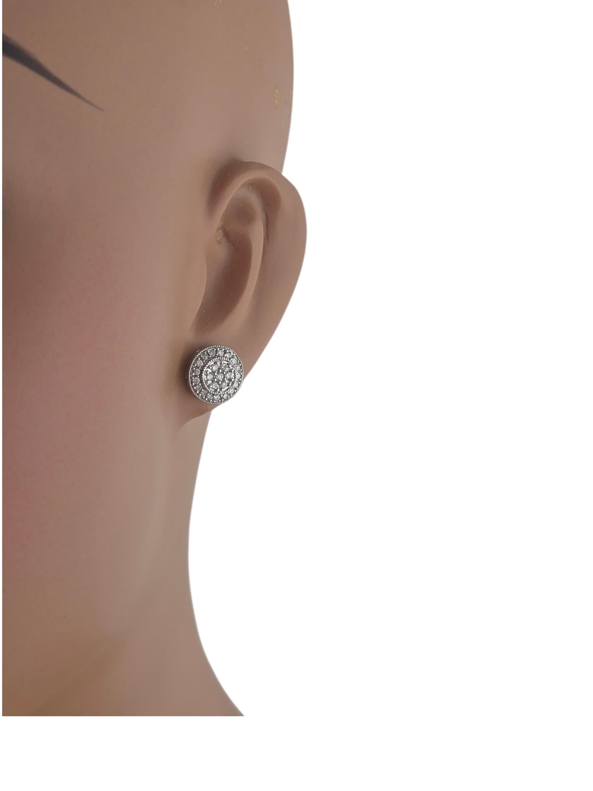 14K Weißgold Diamant Cluster Kreis Ohrringe #23707 Damen im Angebot