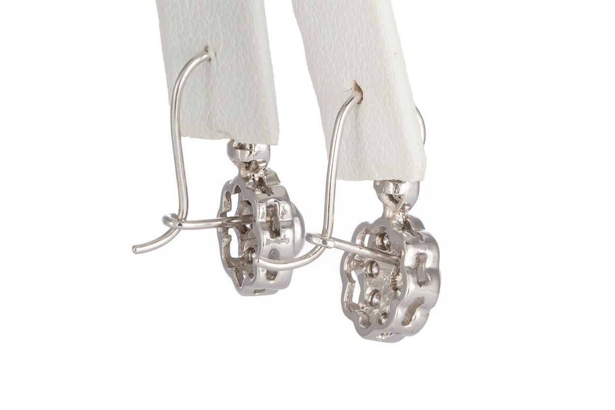 14 Karat White Gold and Diamond Cluster Dangle Drop Earrings 1.60 Carat In Good Condition In Tustin, CA