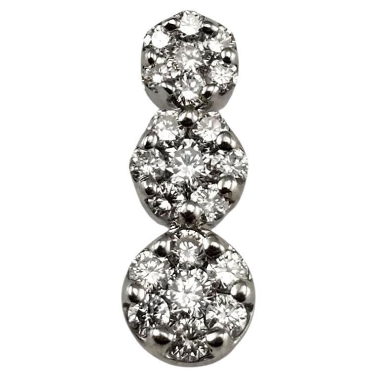 14K Weißgold Diamant-Cluster-Anhänger #23720