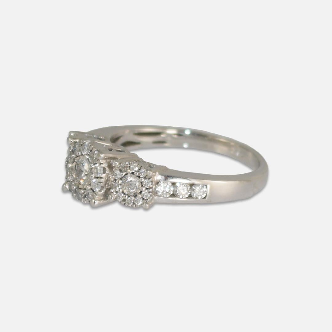 14K Weißgold Diamant-Cluster-Ring mit 0,75 Karat im Angebot 1