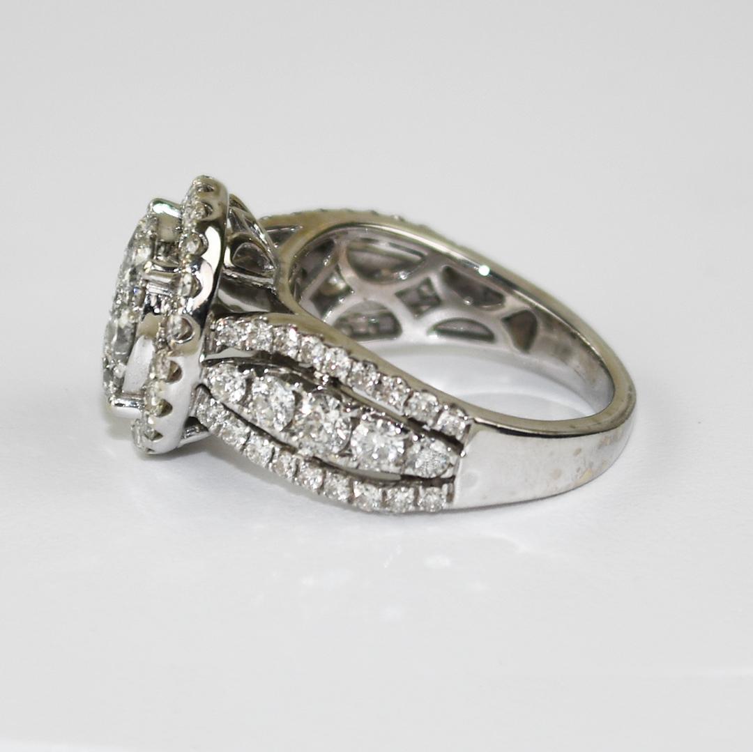 14K Weißgold Diamant Cluster Ring 1,50ct für Damen oder Herren im Angebot