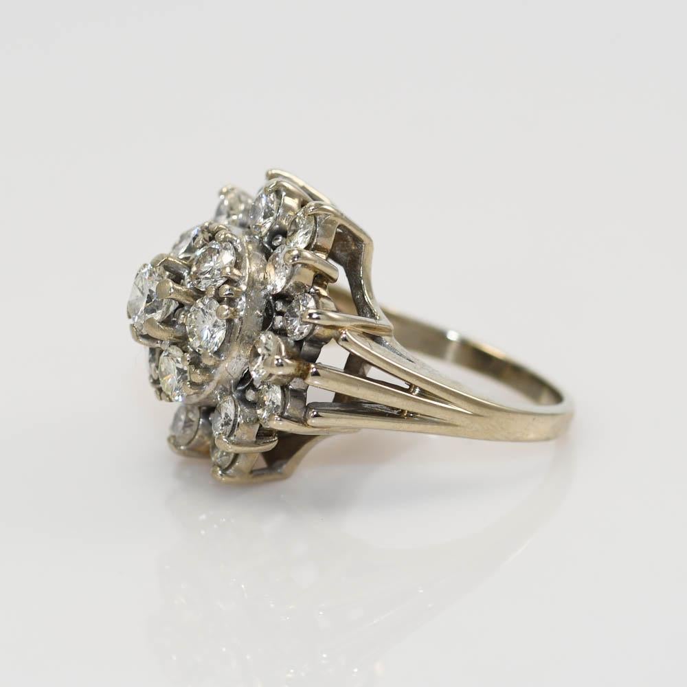 Round Cut 14K White Gold Diamond Cluster Ring 2.30ct For Sale