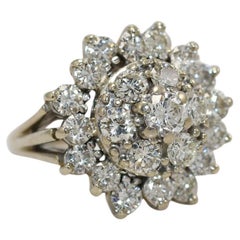 14K White Gold Diamond Cluster Ring 2.30ct