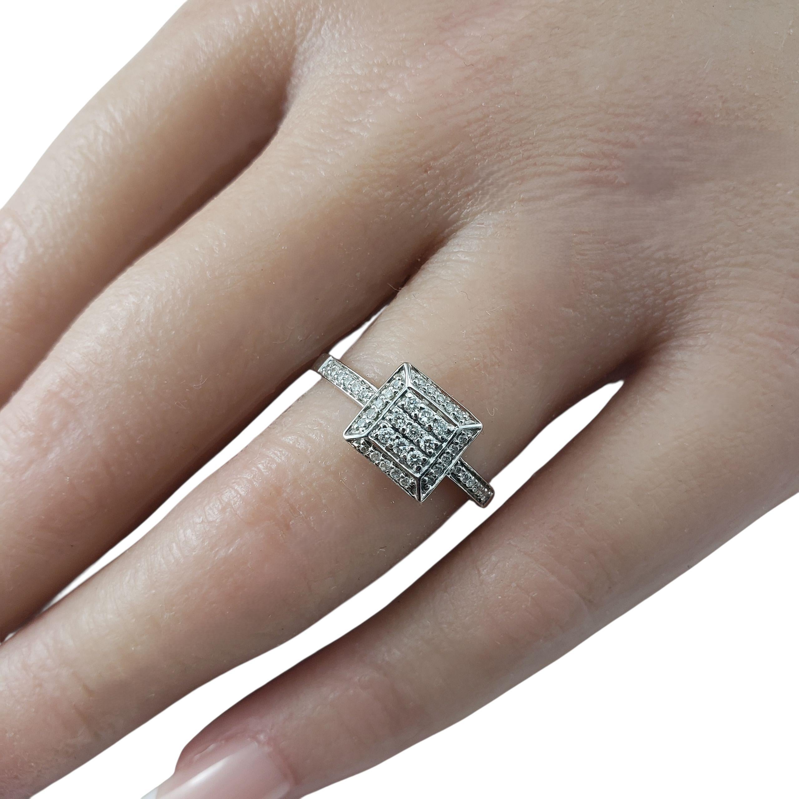 14K White Gold Diamond Cluster Ring Size 7 #22907 For Sale 1