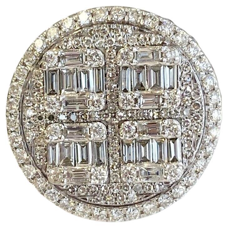 Bague de mariage ou d'anniversaire en or blanc 14 carats avec grappe de diamants