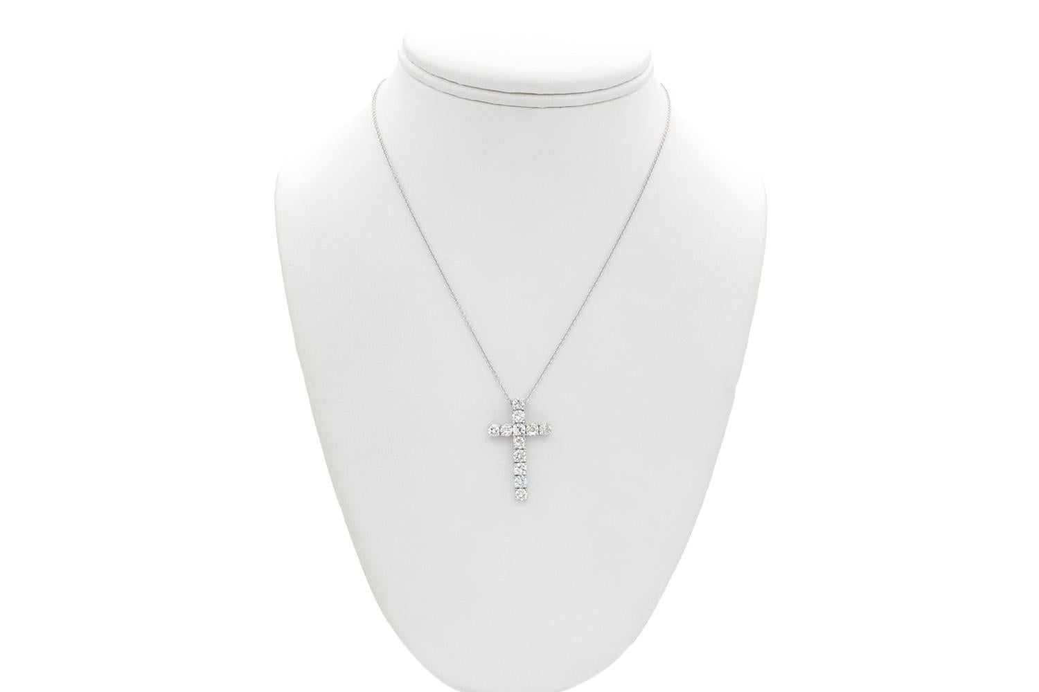 Contemporary 14k White Gold & Diamond Cross Crucifix Pendant Necklace 2.00ctw