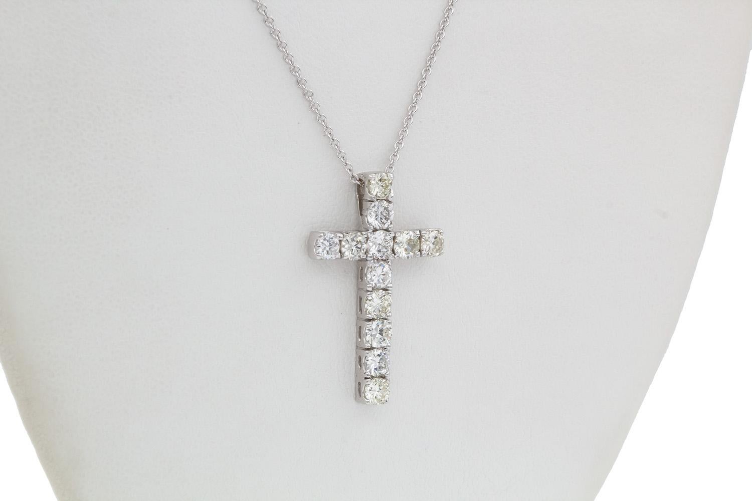 14k White Gold & Diamond Cross Crucifix Pendant Necklace 2.00ctw 3