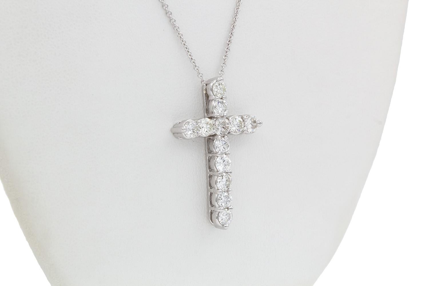 14k White Gold & Diamond Cross Crucifix Pendant Necklace 2.50ctw 3