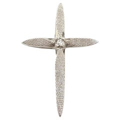 14K White Gold Diamond Cross Pendant #18090