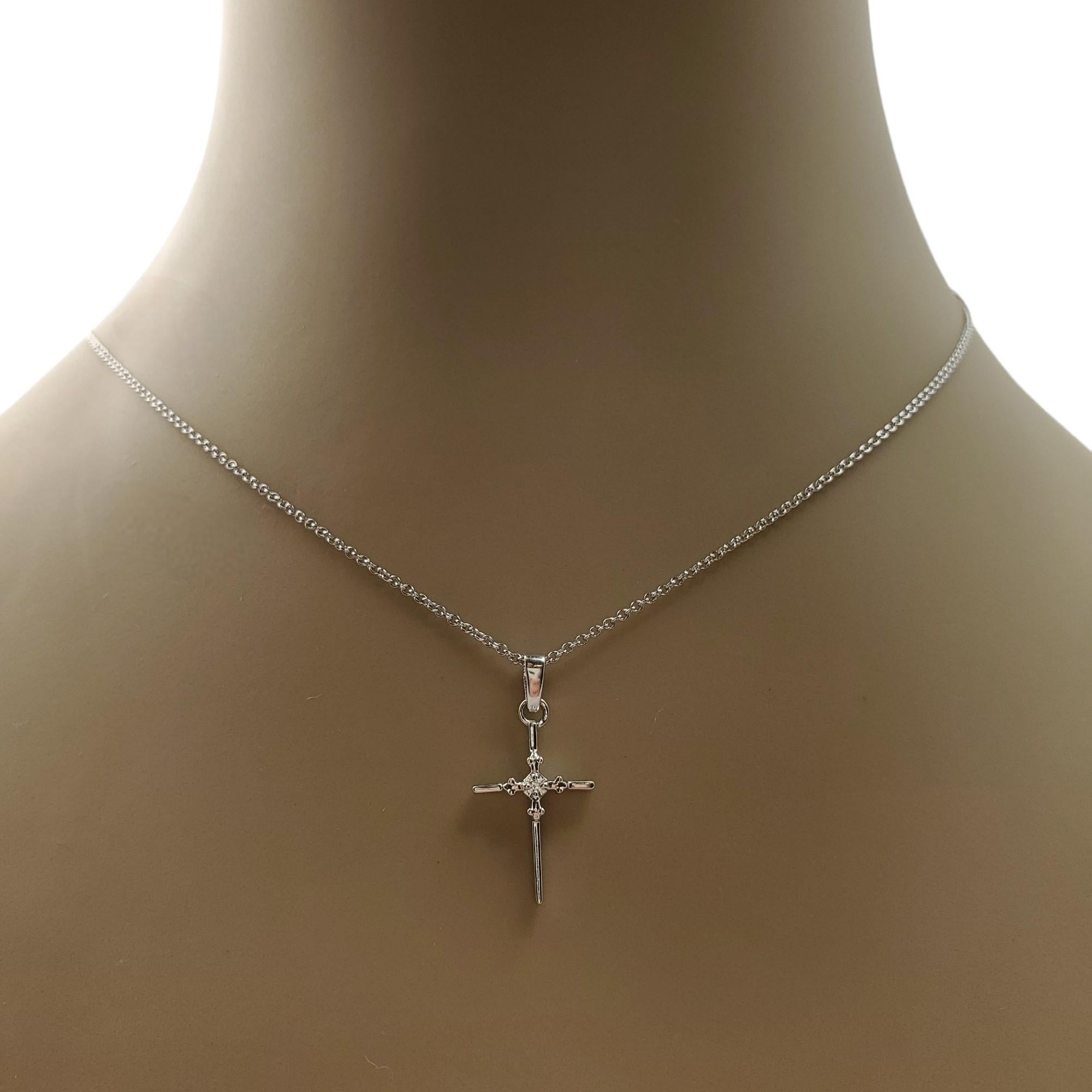 14K White Gold Diamond Cross Pendant Necklace #16588 For Sale 1