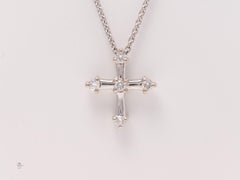14k White Gold Diamond Cross Pendant Necklace — Classic Design
