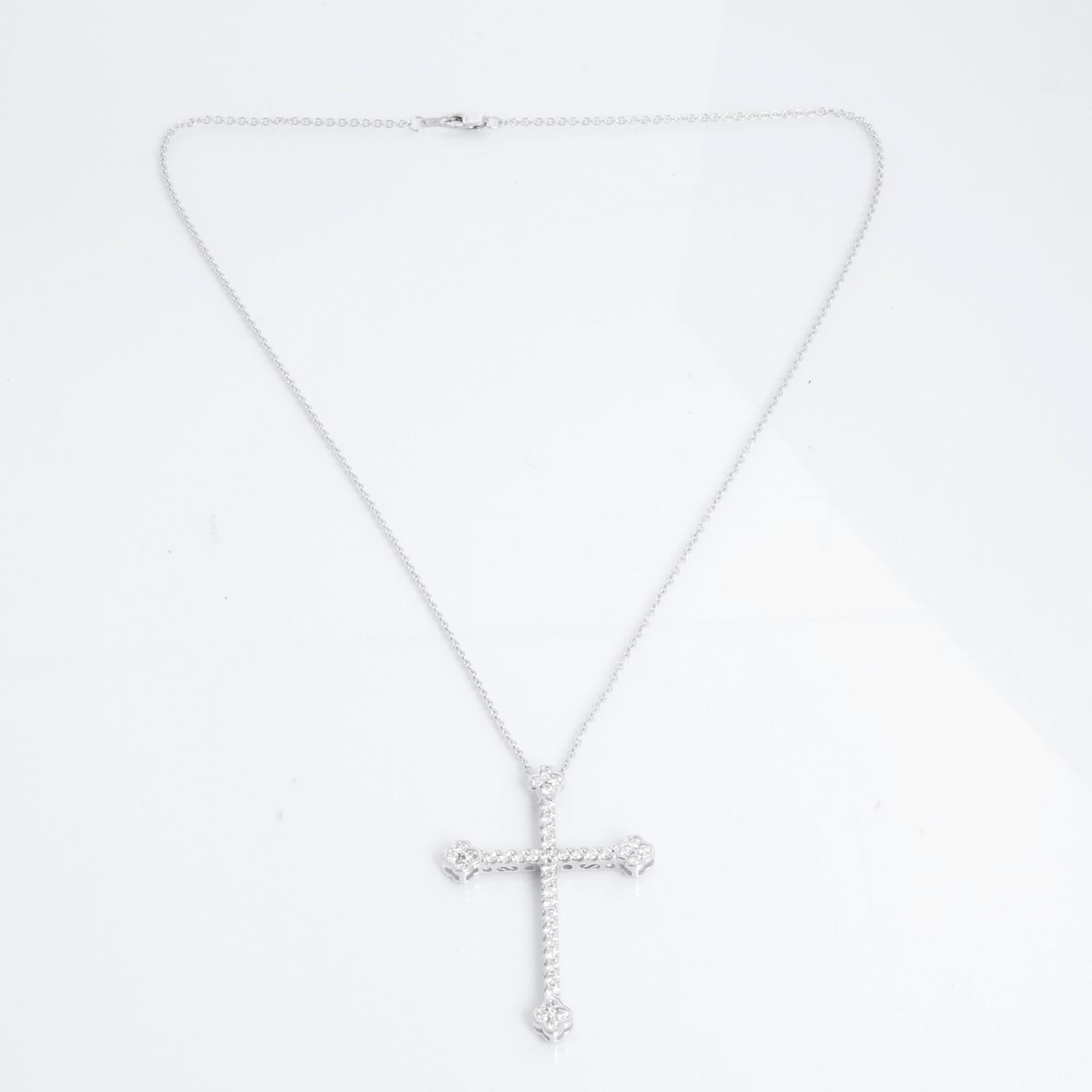 14K White Gold  Diamond Cross with Chain In Excellent Condition In Dallas, TX