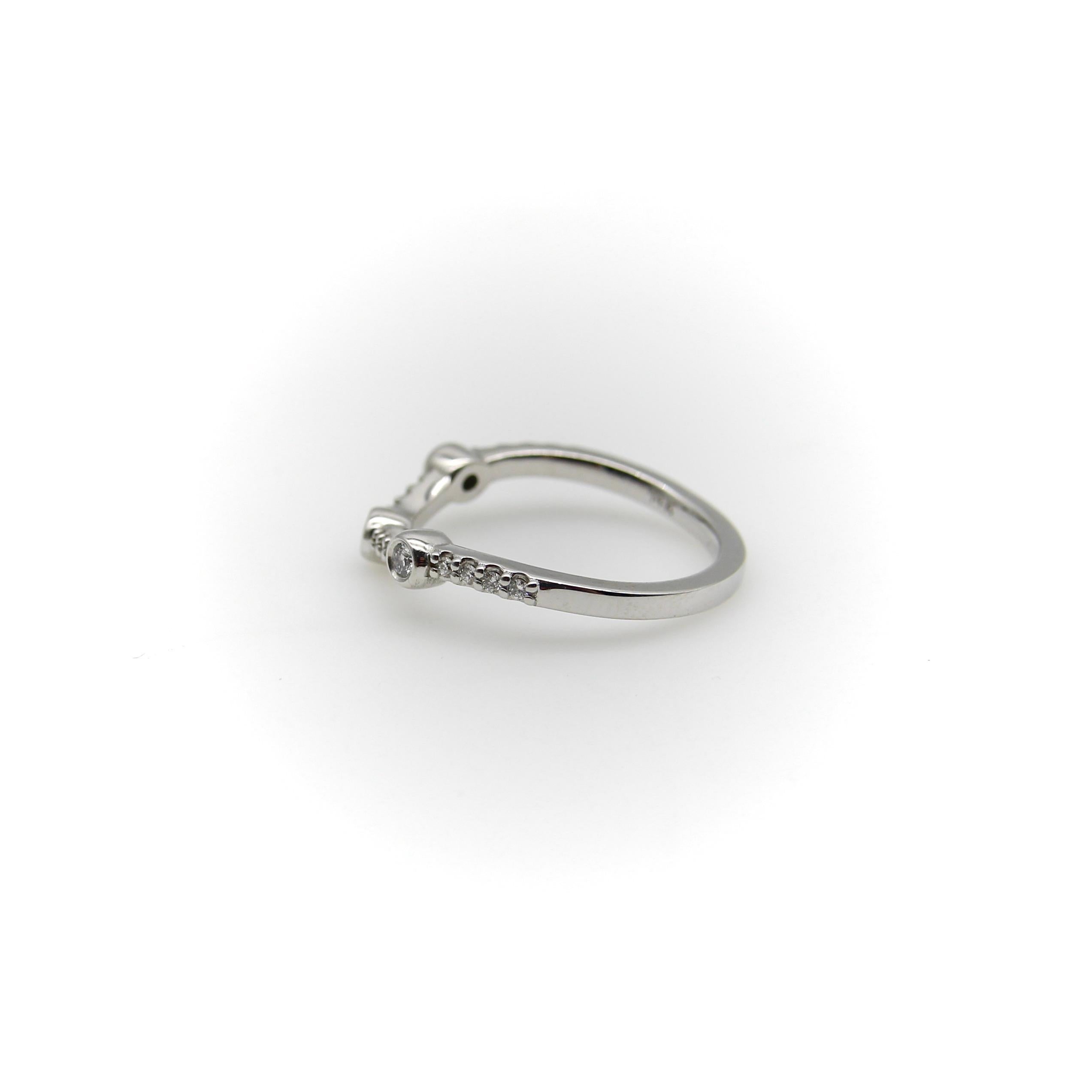 Women's or Men's 14K White Gold Diamond Curved Band For Sale