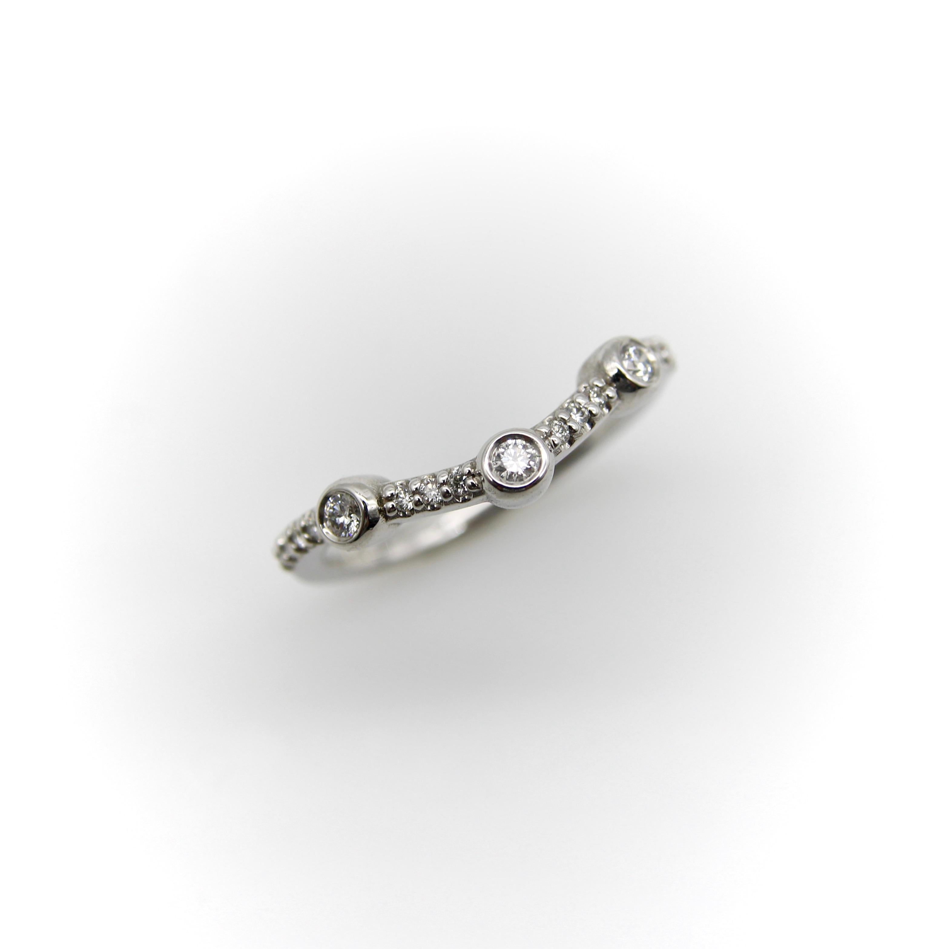 14K White Gold Diamond Curved Band For Sale 2
