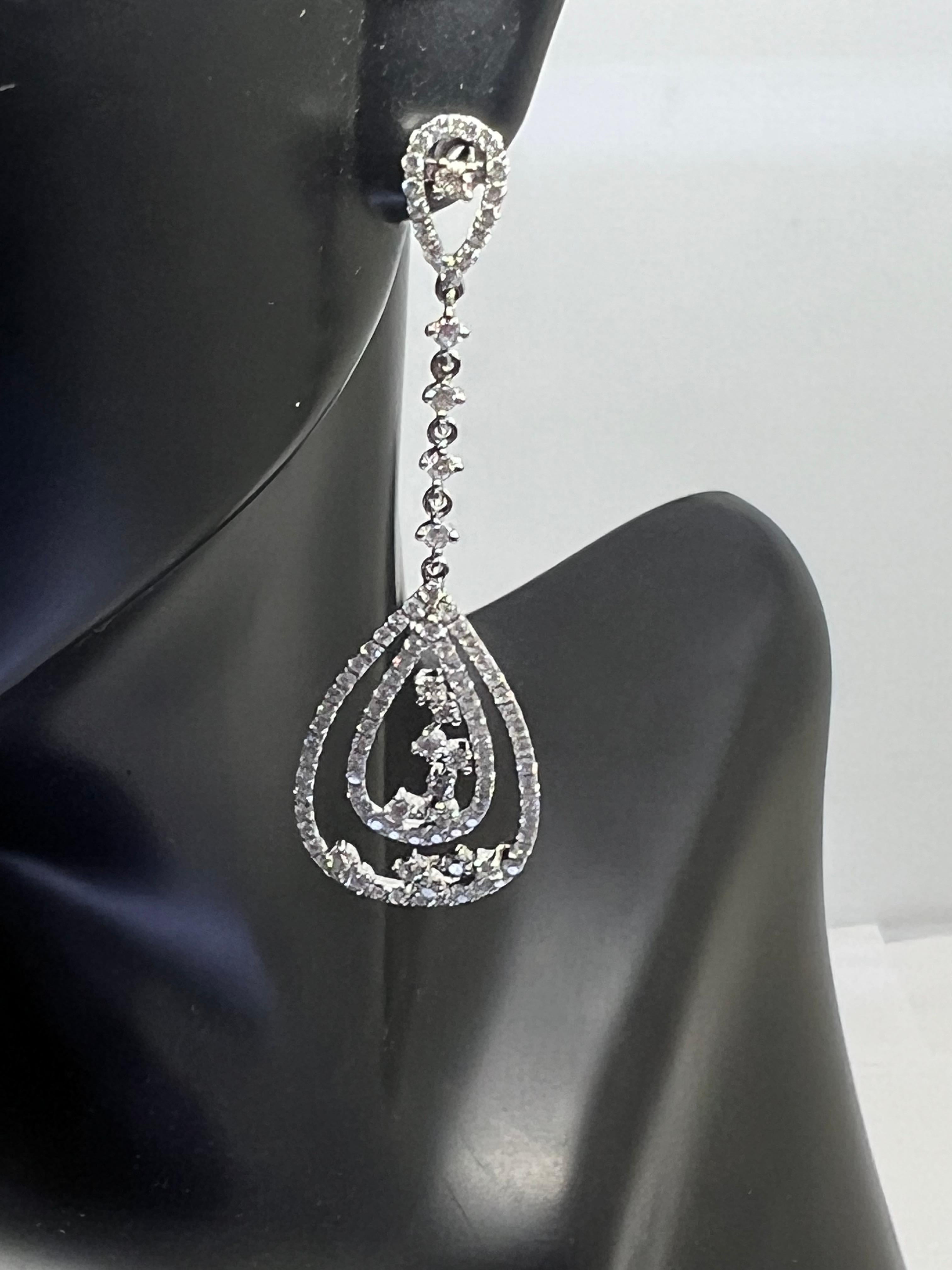 Modern 14k White Gold Diamond Dangle Tear Drop Earrings For Sale