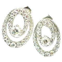 Clous d'oreilles
