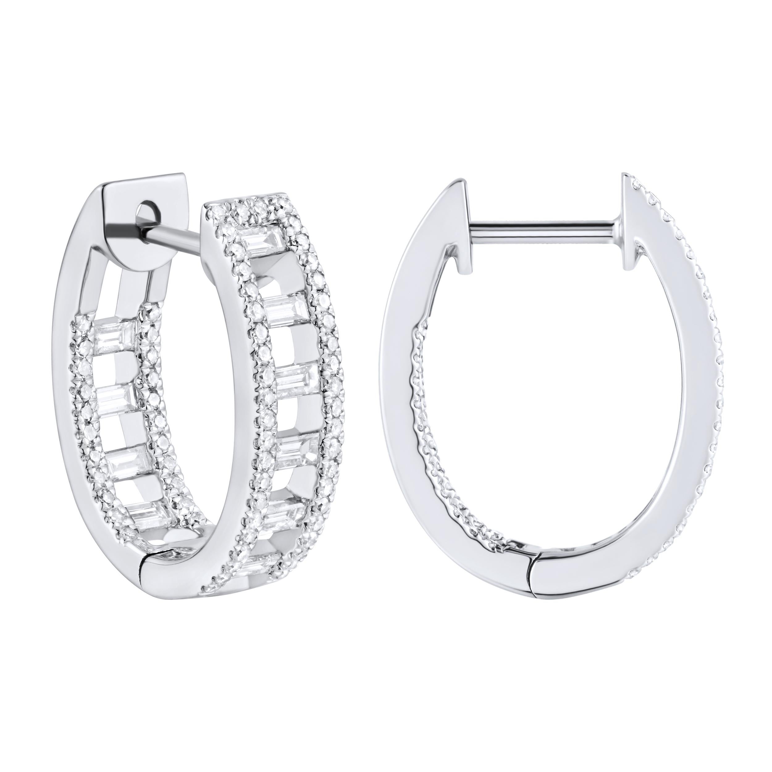 14K White Gold Diamond Earrings featuring 0.38 Carats of Diamonds

Underline your look with this sharp 14K White gold shape Diamond Earrings. High quality Diamonds. This Earrings will underline your exquisite look for any occasion.

. is a leading