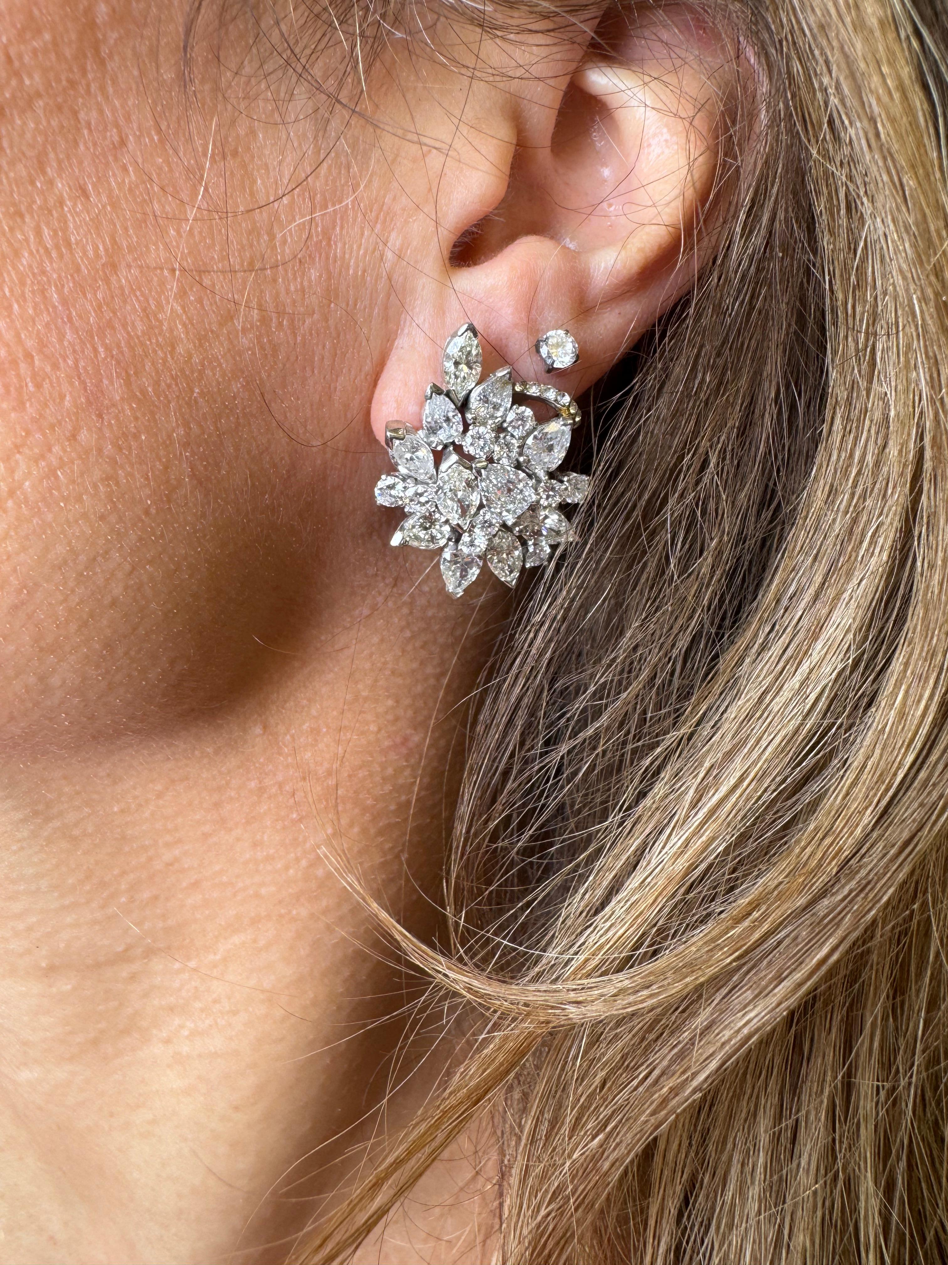 14 Karat Weißgold Diamant-Ohrringe mit Marquise-, Birnen- und Diamanten im Brillantschliff (Tropfenschliff) im Angebot