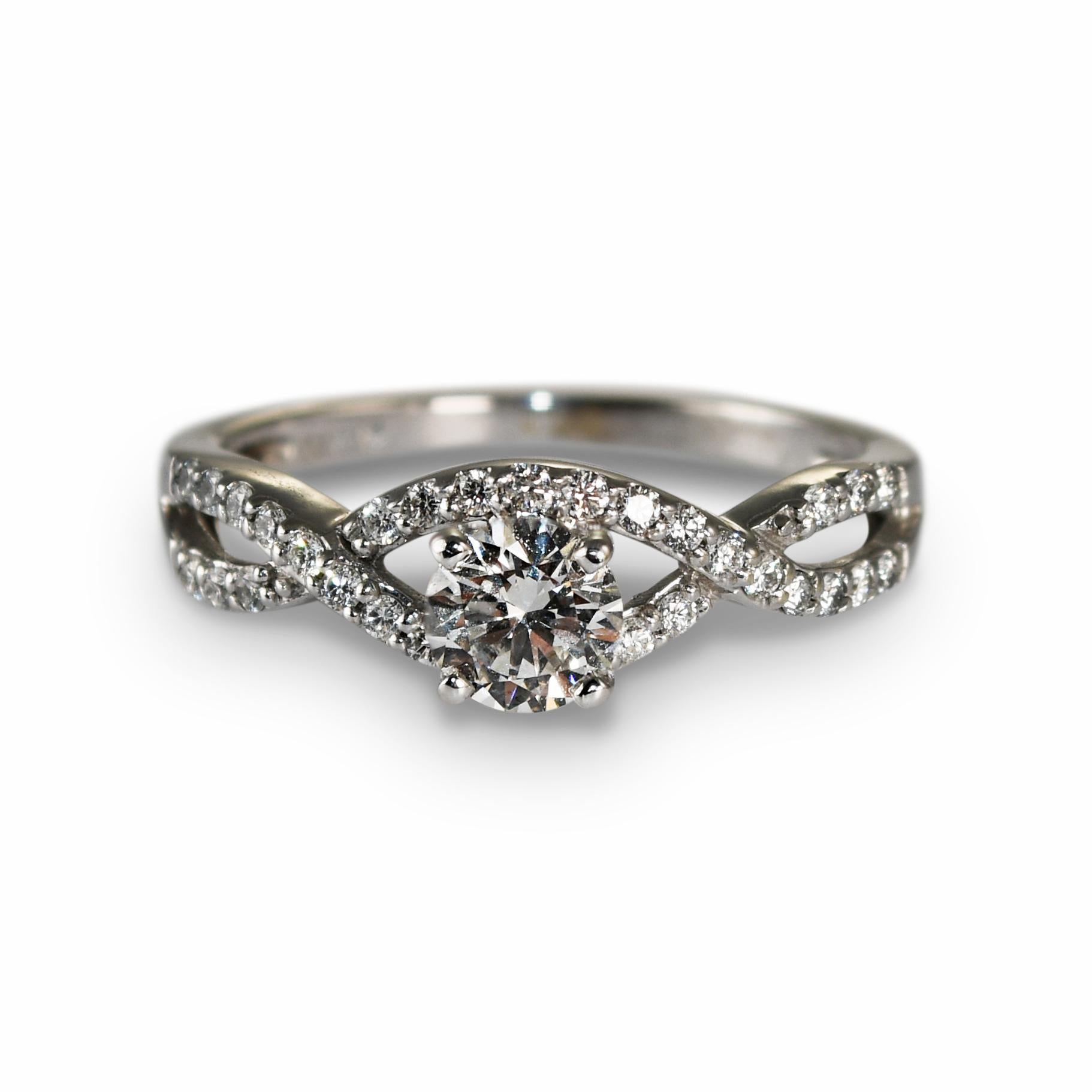 14K White Gold Diamond Engagement Ring 0.72ct
