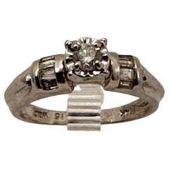 Anillo de compromiso de oro blanco de 14 quilates Tamaño 6 1/2 ~ 3.7g