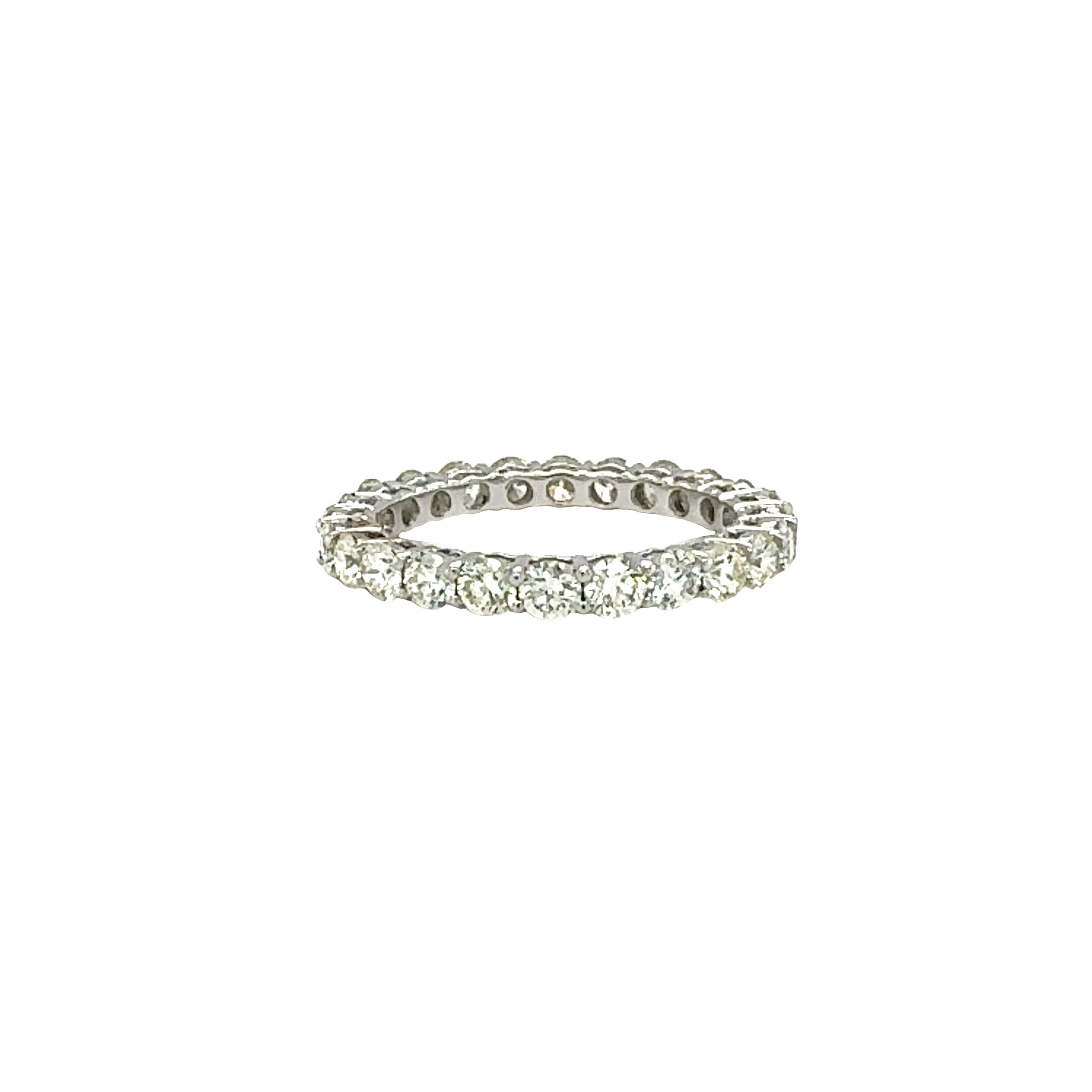 Round Cut 14K White Gold Diamond Eternity Band For Sale