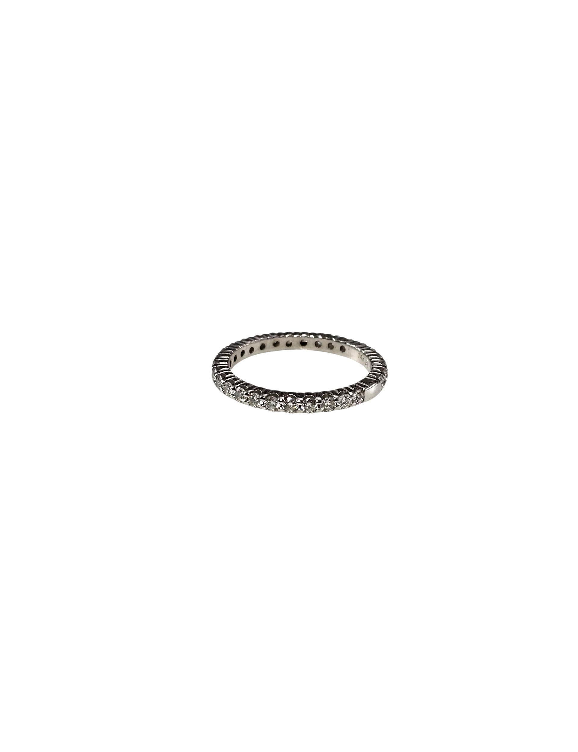 Taille brillant Bague d'éternité en or blanc 14K avec diamant Taille 5 #23635 en vente