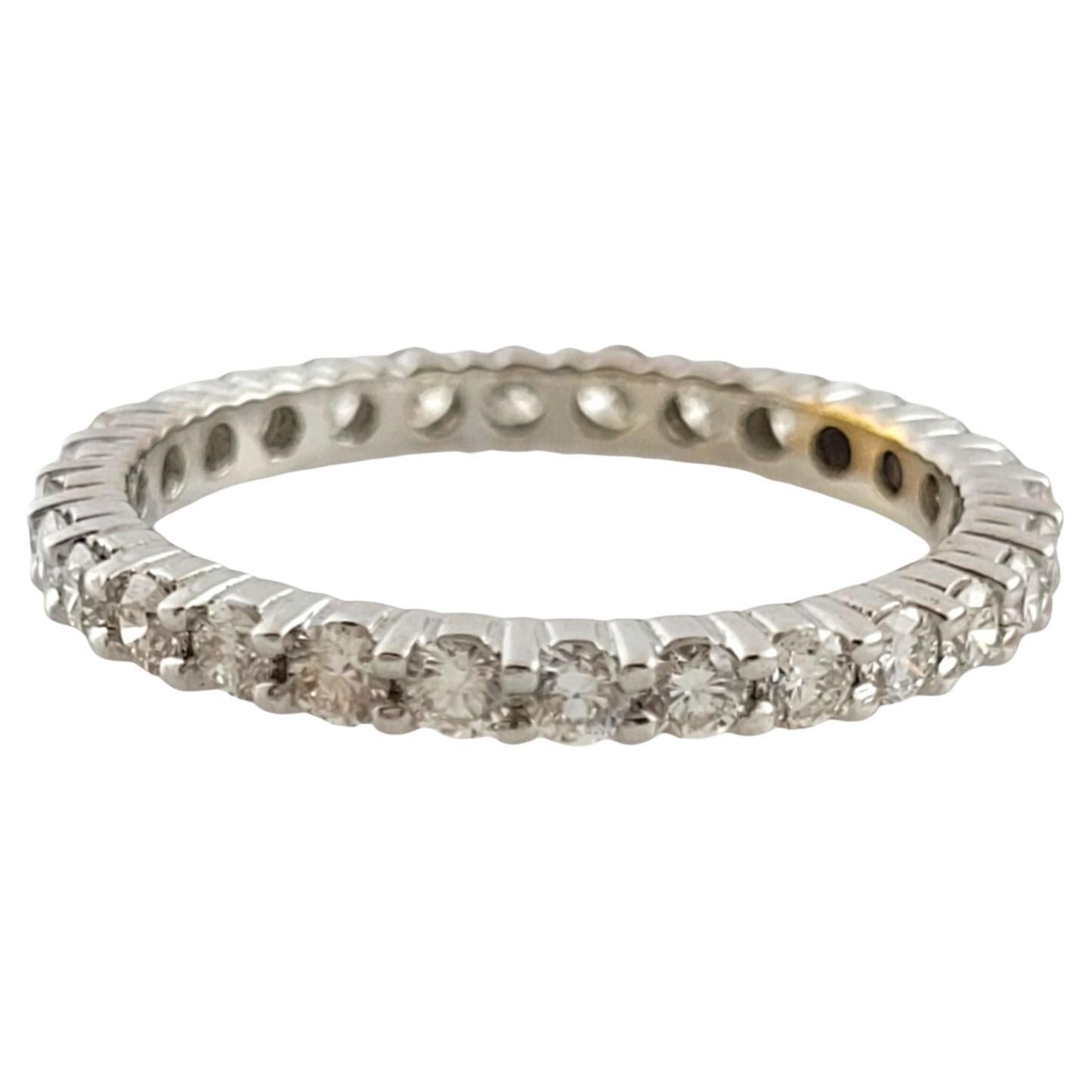 Anillo de oro blanco de 14 quilates con diamantes talla 6 #19012