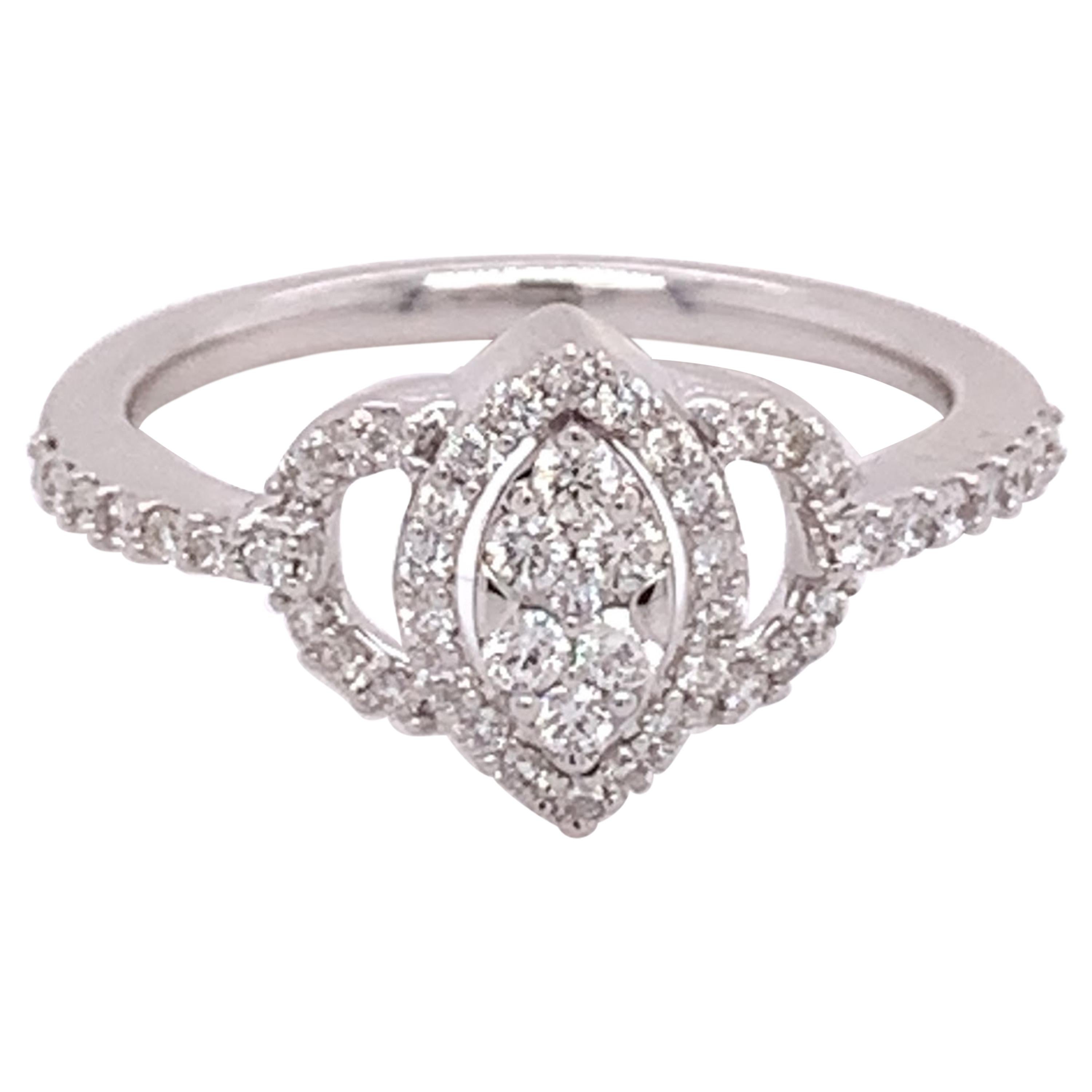 14K White Gold Diamond Fashion Ring For Sale
