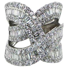 14K White Gold Diamond Fashion Ring