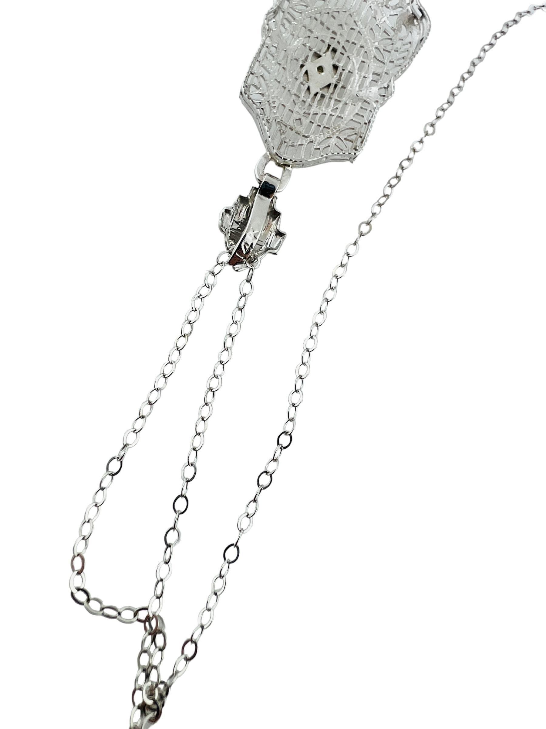 Collier pendentif filigrane en or blanc 14 carats avec diamants n° 16580 en vente 2