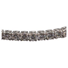 14k White Gold Diamond Flex Bangle Bracelet