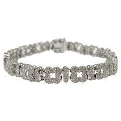 14K White Gold Diamond Flower Bracelet 2.50 CTW