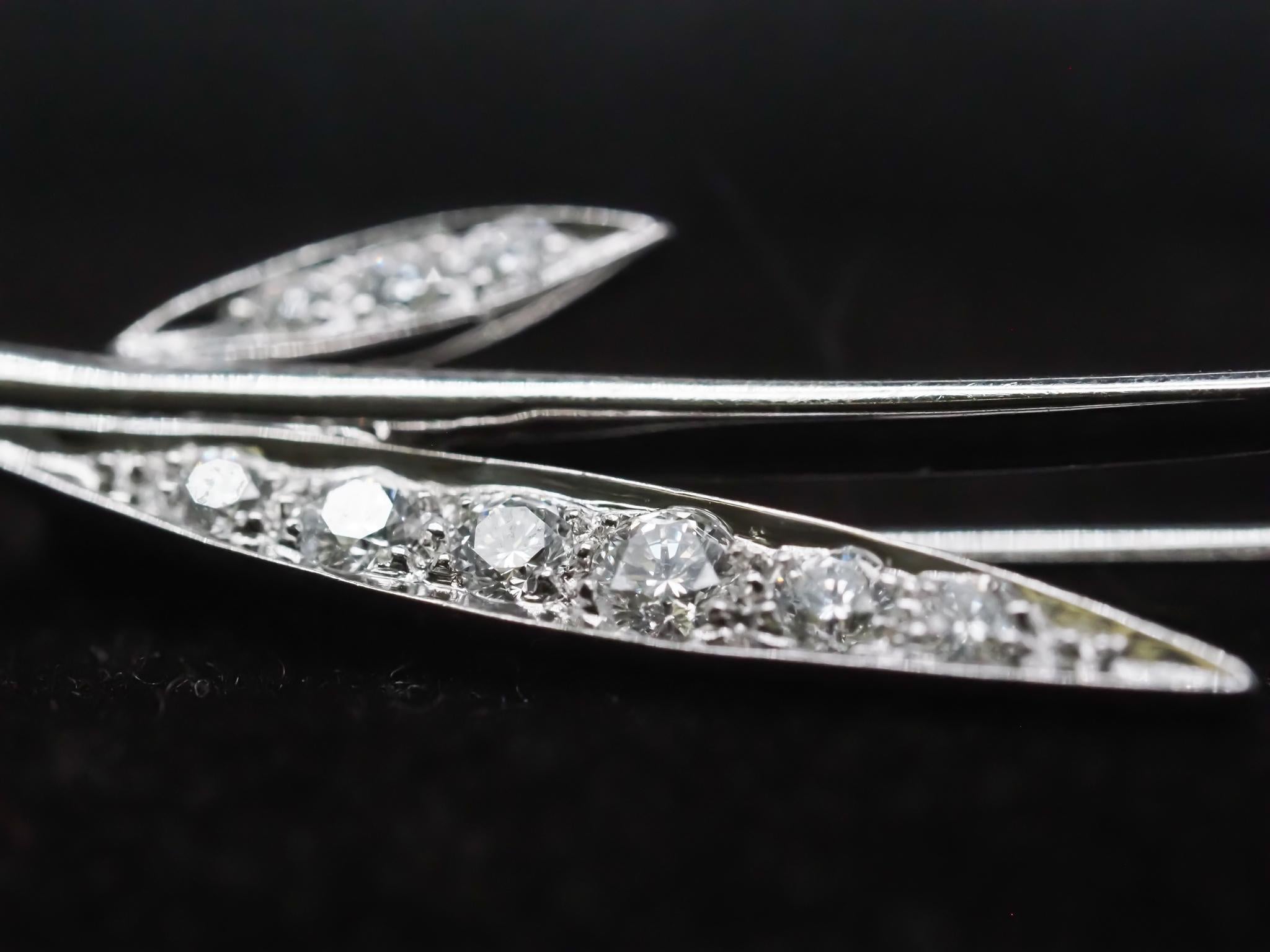 Women's 14K White Gold Diamond Flower Brooch Pin For Sale