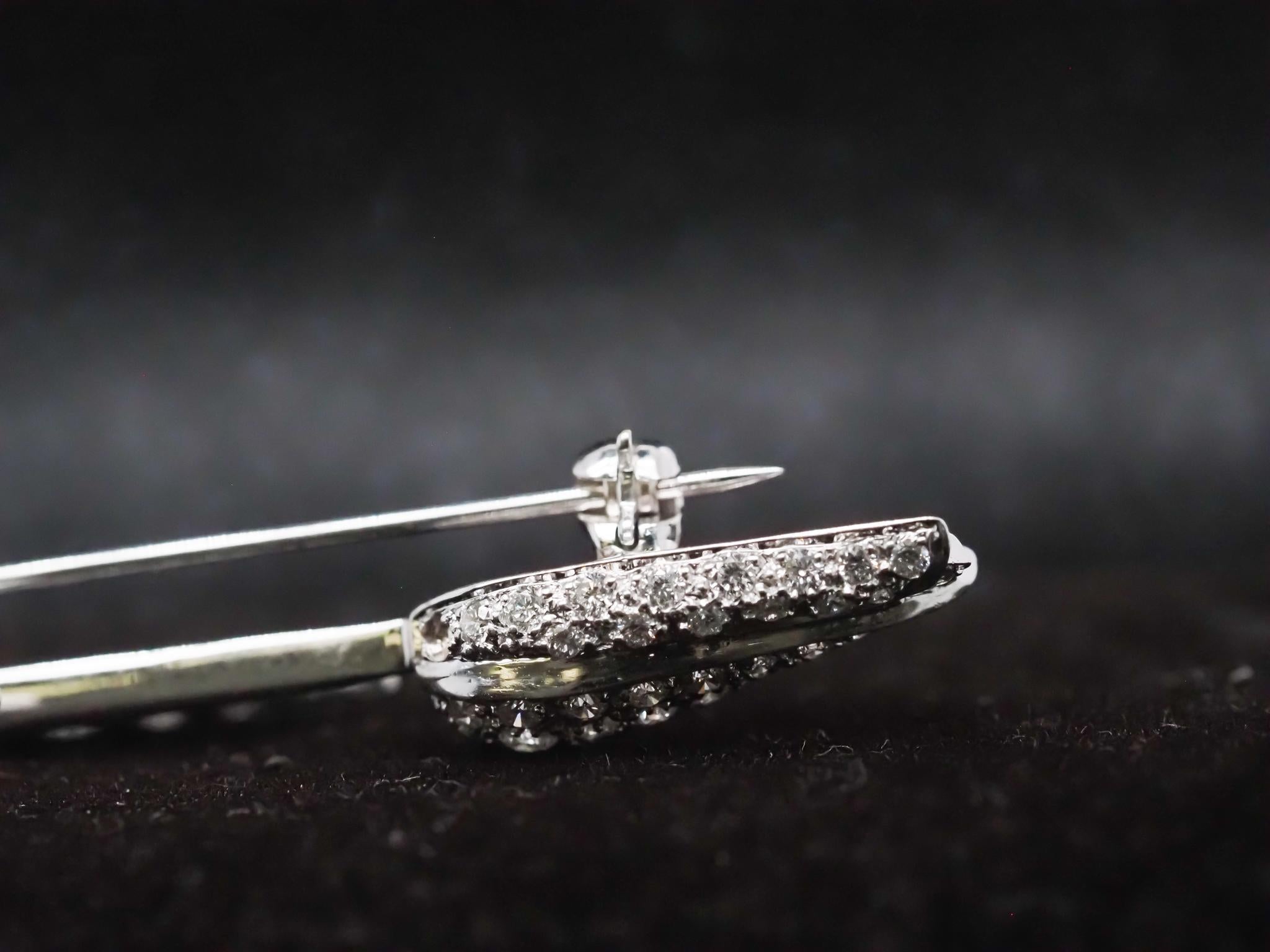 14K White Gold Diamond Flower Brooch Pin For Sale 3