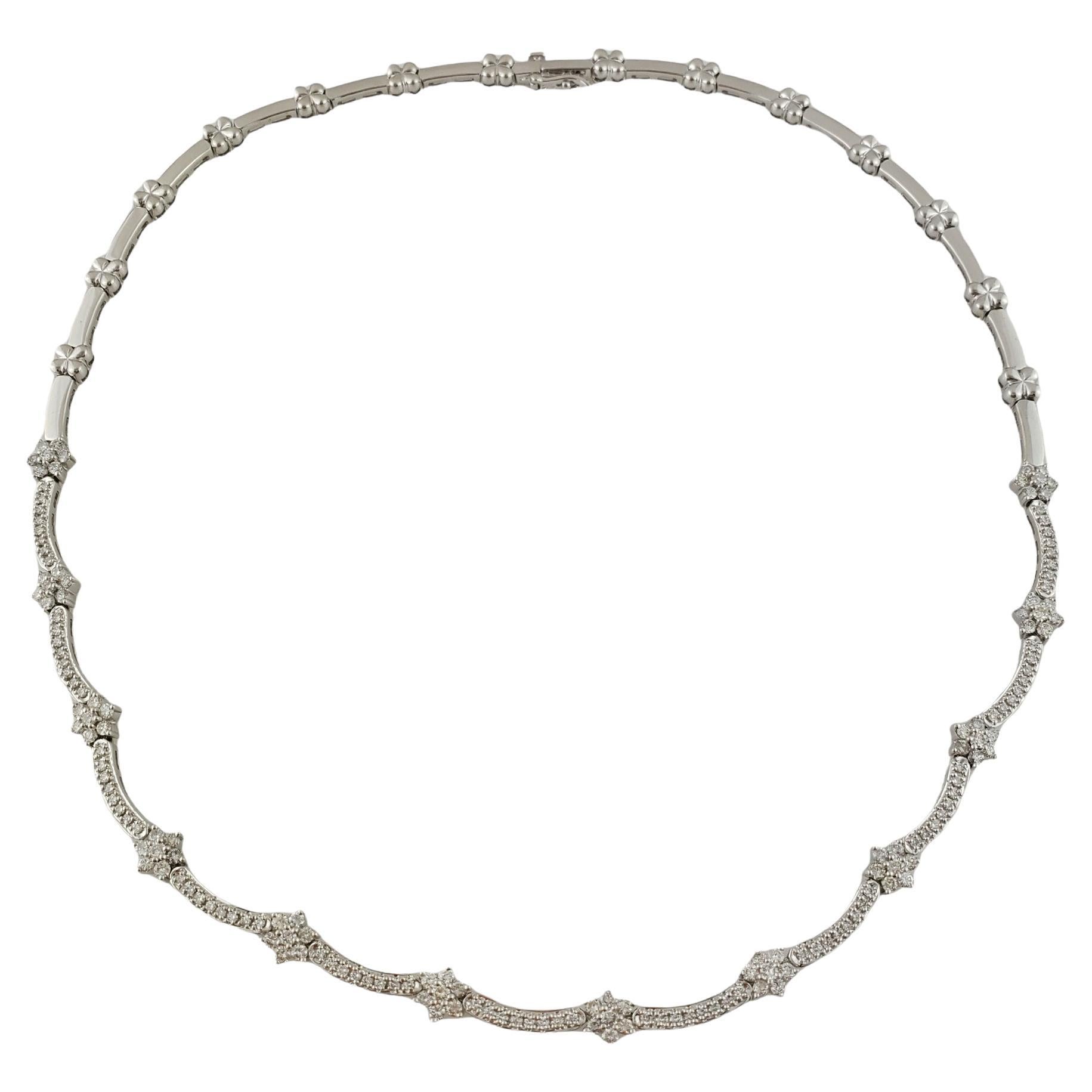 14K White Gold Diamond Flower Necklace 2.56 Ct
