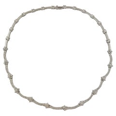 Vintage 14K White Gold Diamond Flower Necklace 2.56 Ct